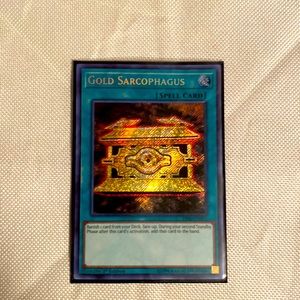 selling the ( Gold Sarcophagus [Spell Card] )